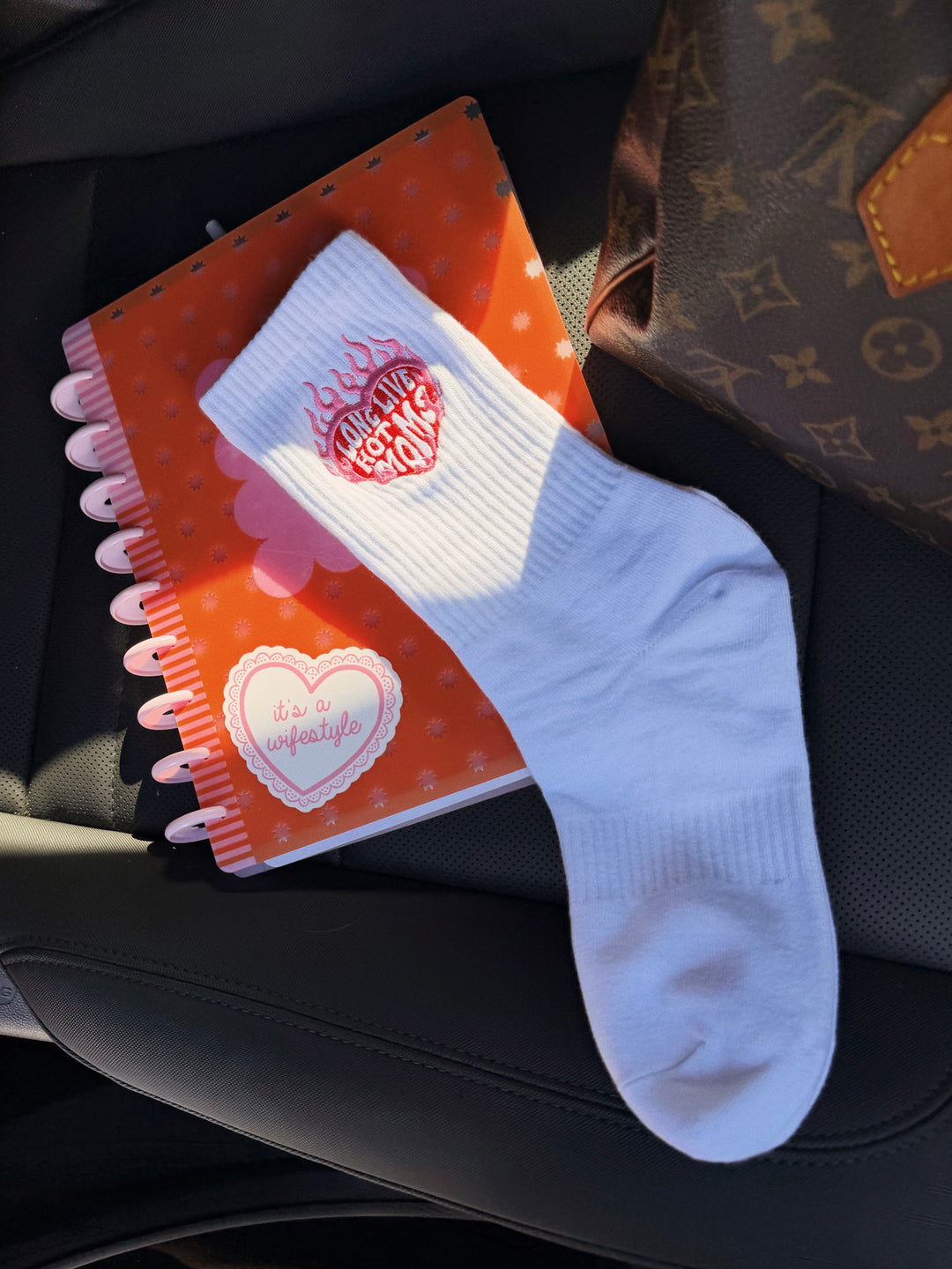 Long Live Hot Moms Socks