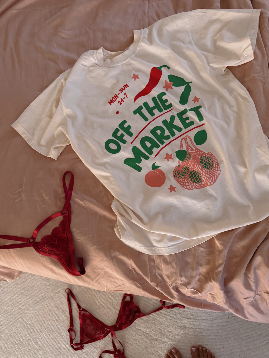 Off The Market Tee
