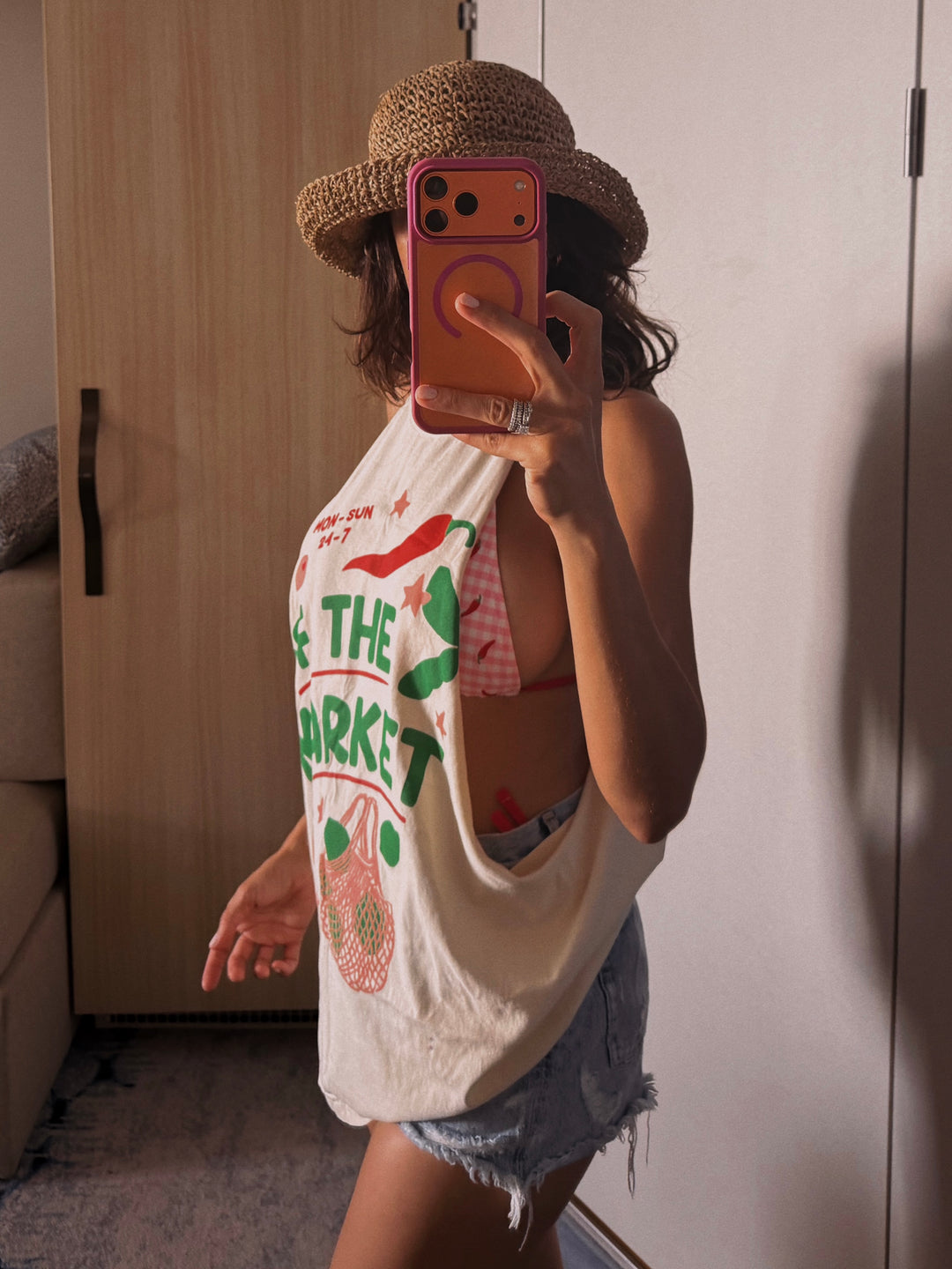 Off The Market Tee