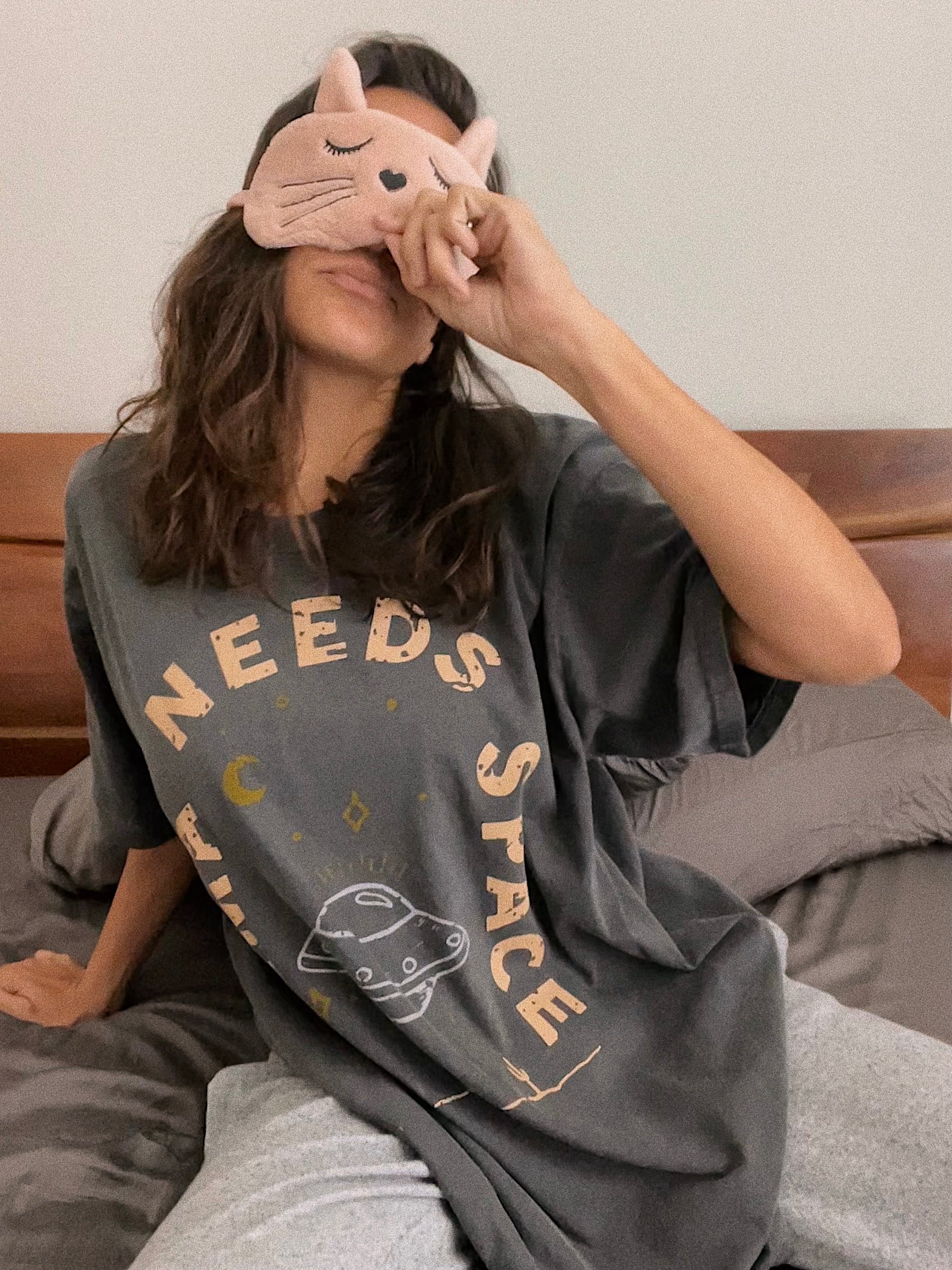 Mama Needs Space Tee – Hubs & Hers