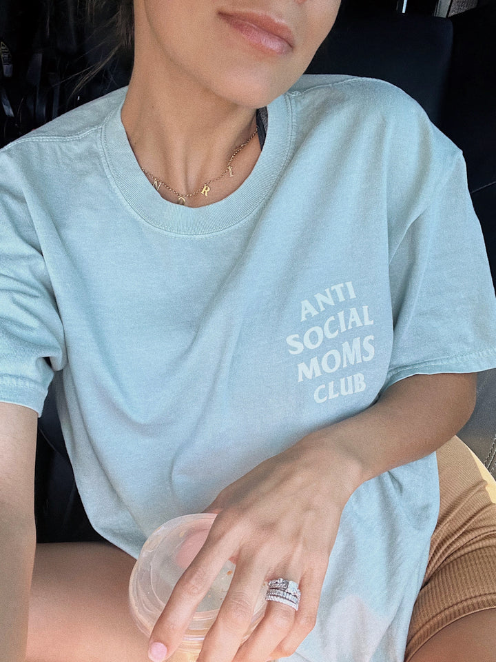 Antisocial Moms Club Tee